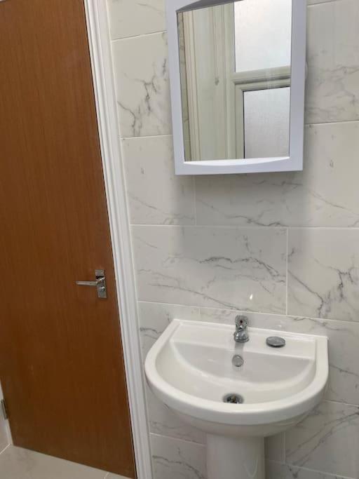 007- S1Premium Location Studio Apartment Central Londres Extérieur photo